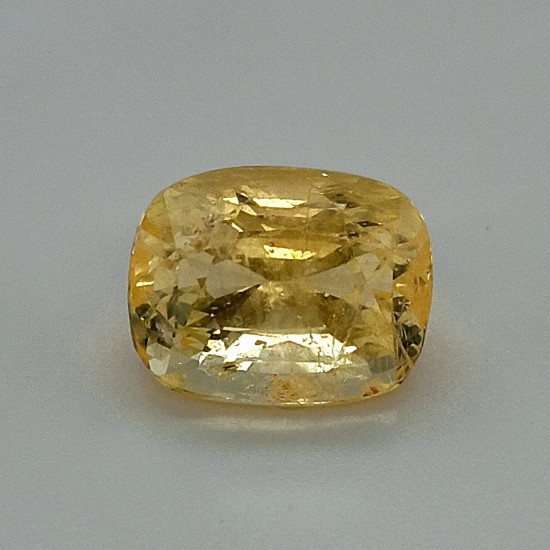 Yellow Sapphire (Pukhraj) 7.73 Ct Best Quality Yellow Sapphire (Pukhraj) 7.73 Ct Best Quality